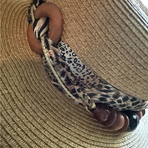 Cappelli Straworld Wide Brim Animal Print Scarf Beaded Sun Hat One Size - Picture 9 of 12